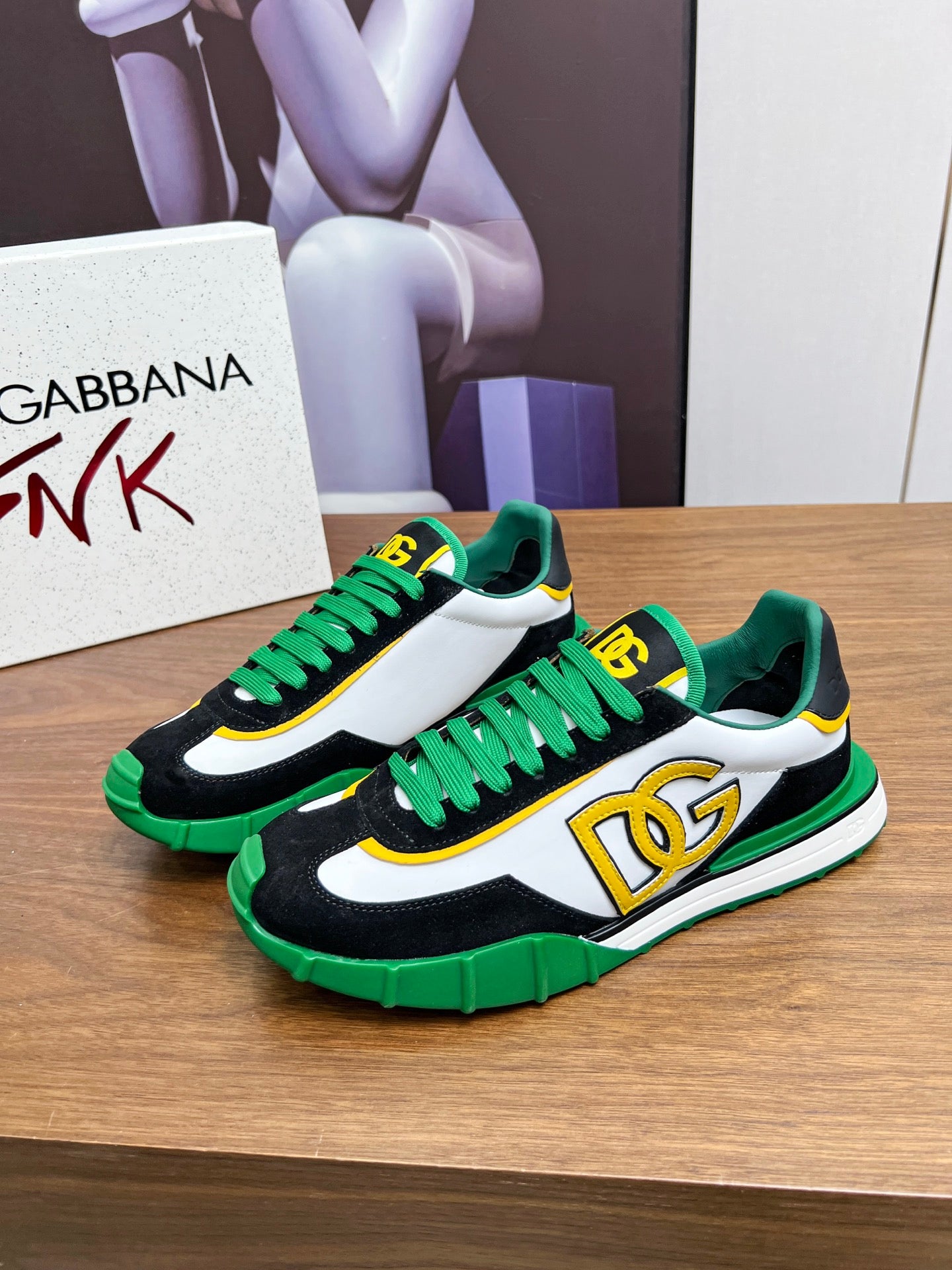 Dolce &Gabbana  shoe logo-print sneakers For Men