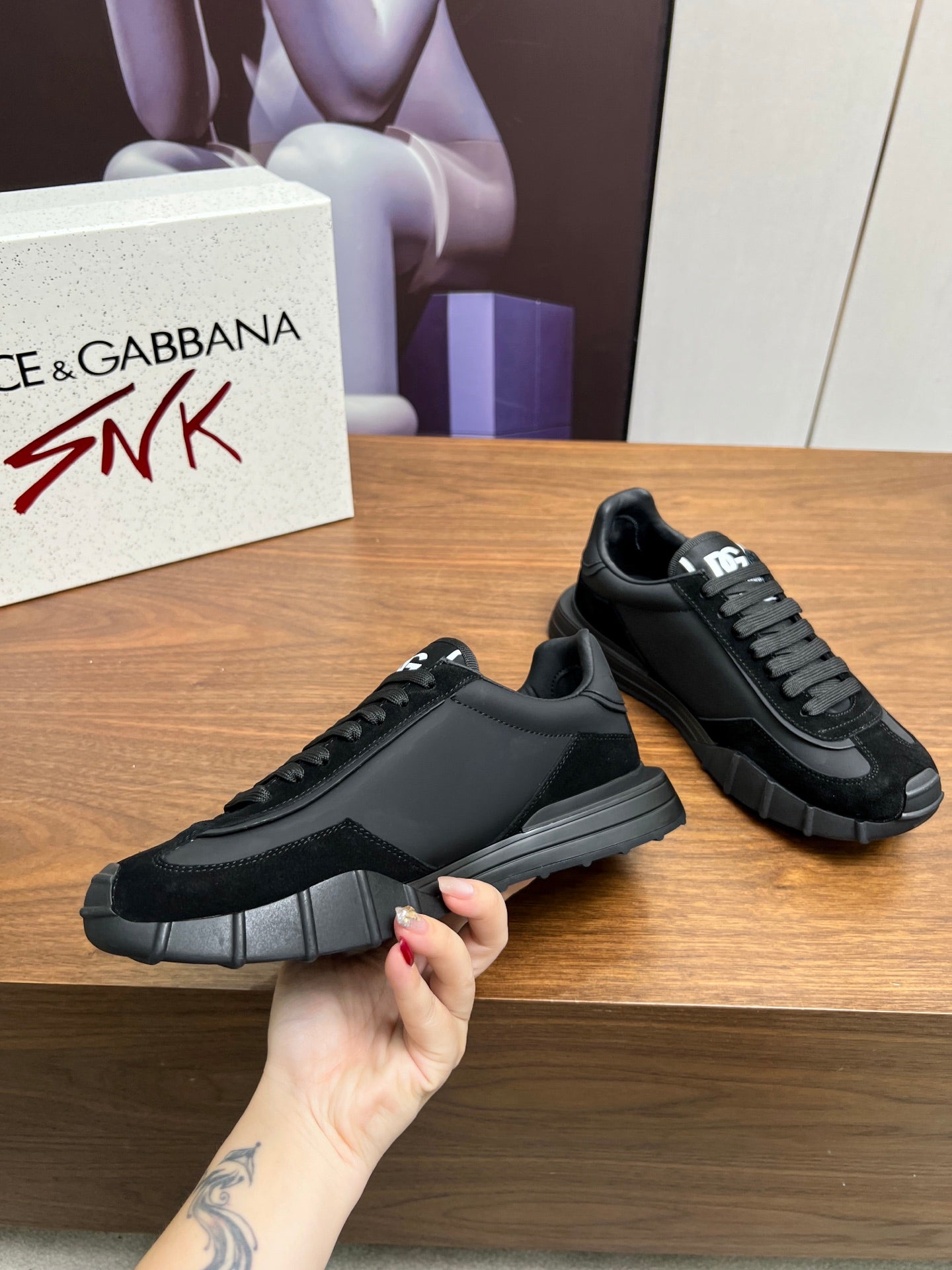 Dolce &Gabbana  shoe logo-print sneakers For Men