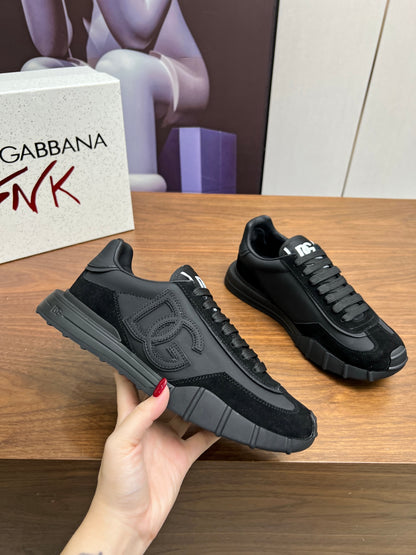 Dolce &Gabbana  shoe logo-print sneakers For Men