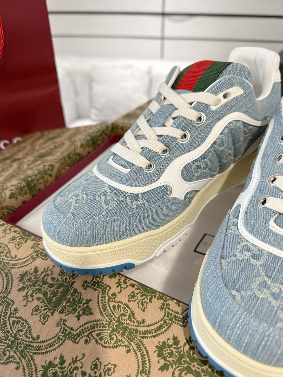 GUCCI Women's   sneaker Blue