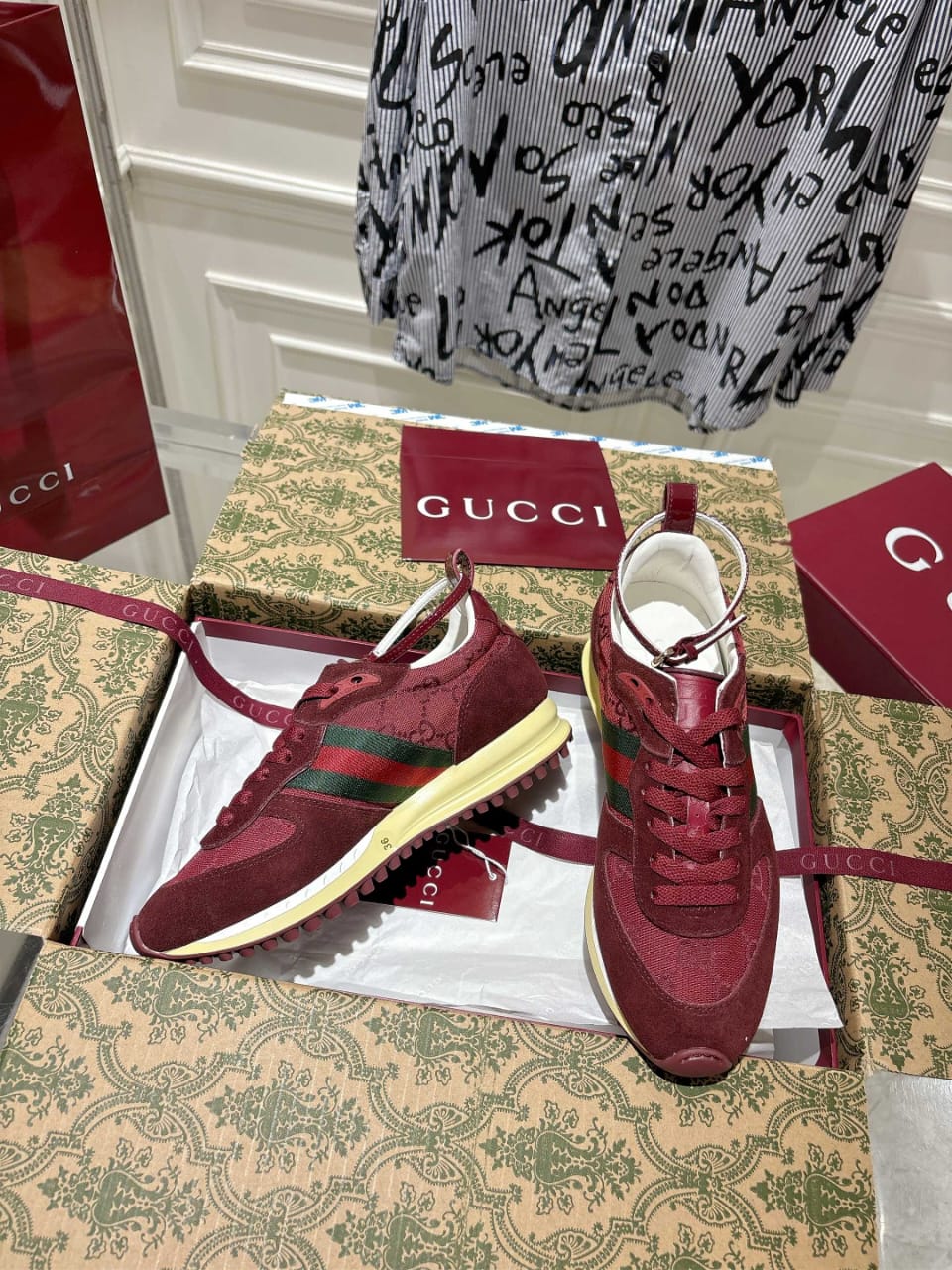 Gucci Women's Gucci Re-Motion trainer