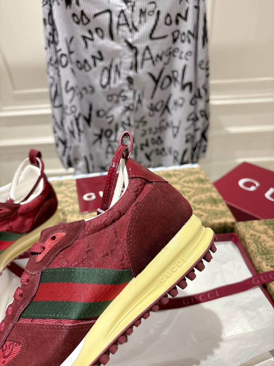Gucci Women's Gucci Re-Motion trainer