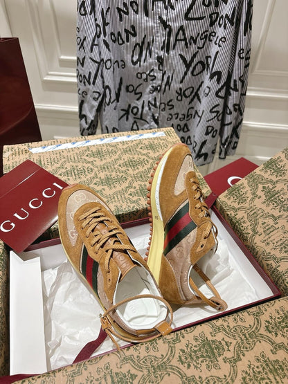 Gucci  Women's Gucci Re-Motion sneaker