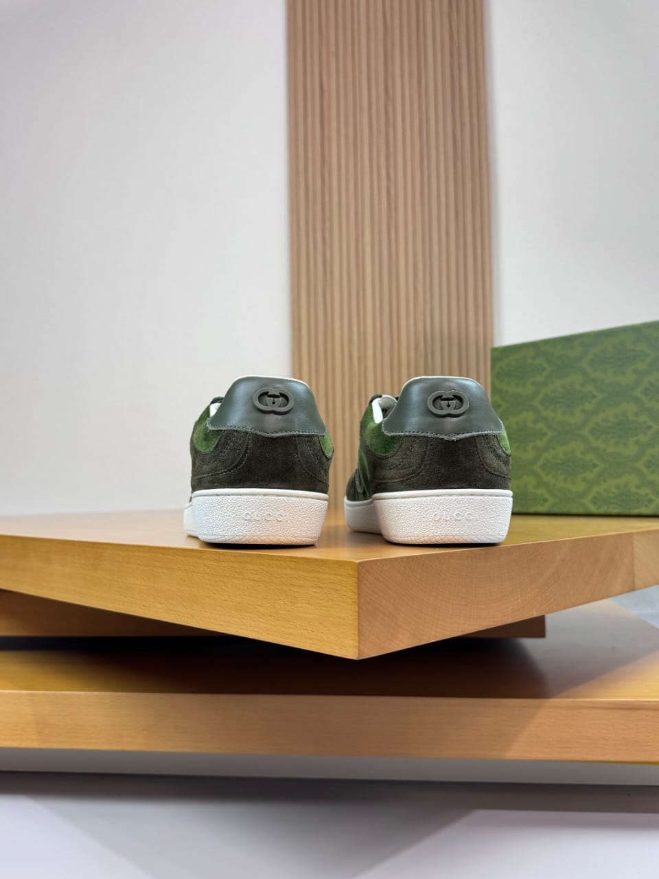 Gucci Women's G75 sneaker
