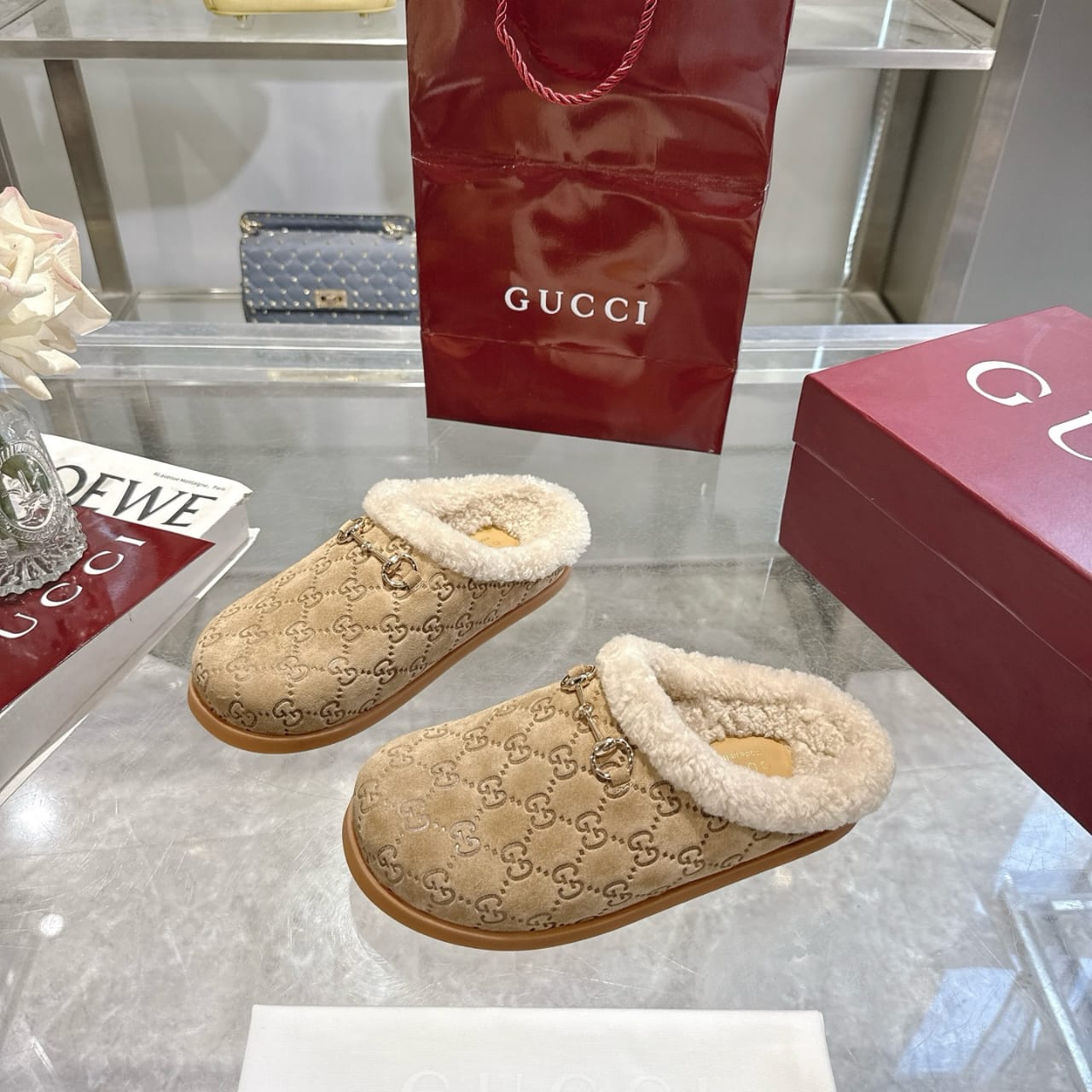 Gucci Women's mule with Horsebit