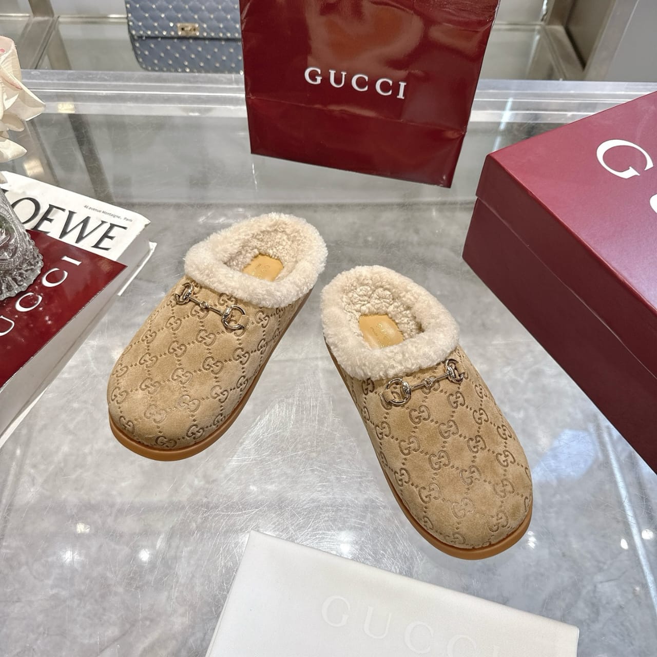 Gucci Women's mule with Horsebit