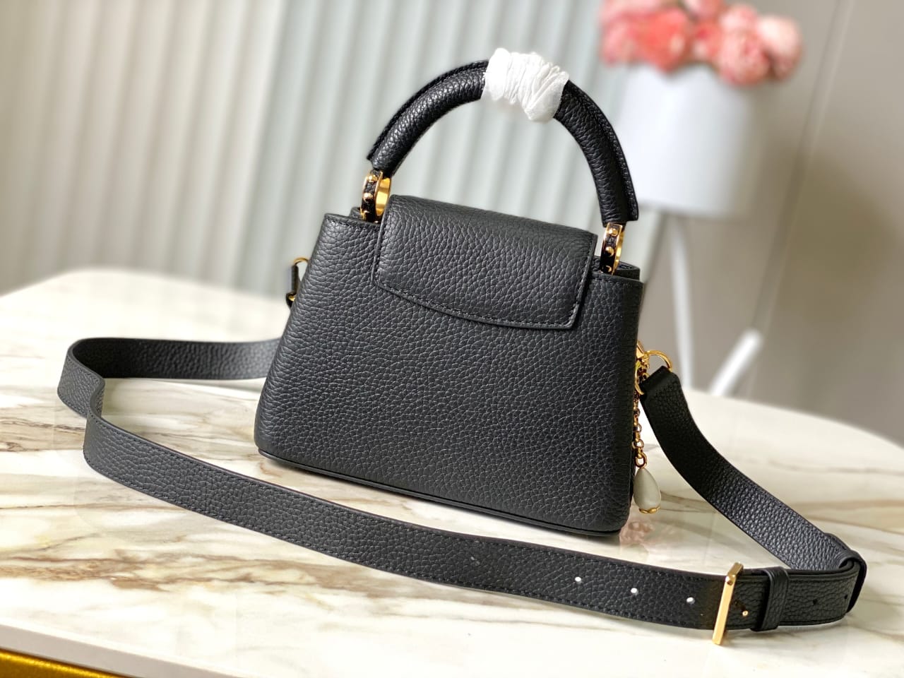 Louis Vuitton Capucines Mini Hand Bags for women