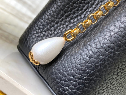 Louis Vuitton Capucines Mini Hand Bags for women