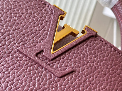 Louis Vuitton  Capucines Mini Hand Bags for women