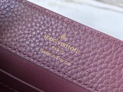 Louis Vuitton  Capucines Mini Hand Bags for women