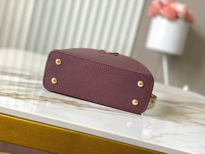 Louis Vuitton  Capucines Mini Hand Bags for women