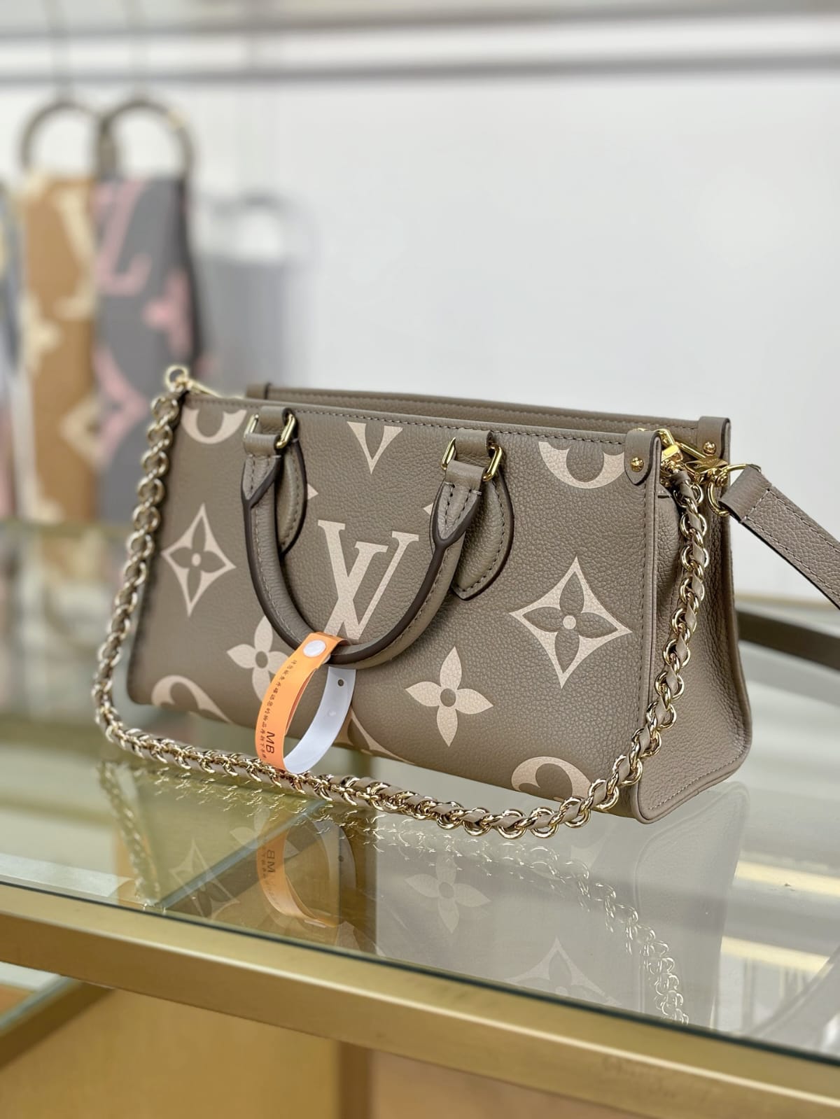 Louis Vuitton Dove/Cream Hand Bags for women