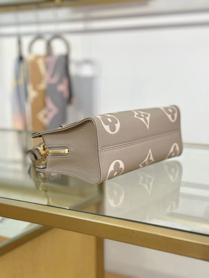 Louis Vuitton Dove/Cream Hand Bags for women