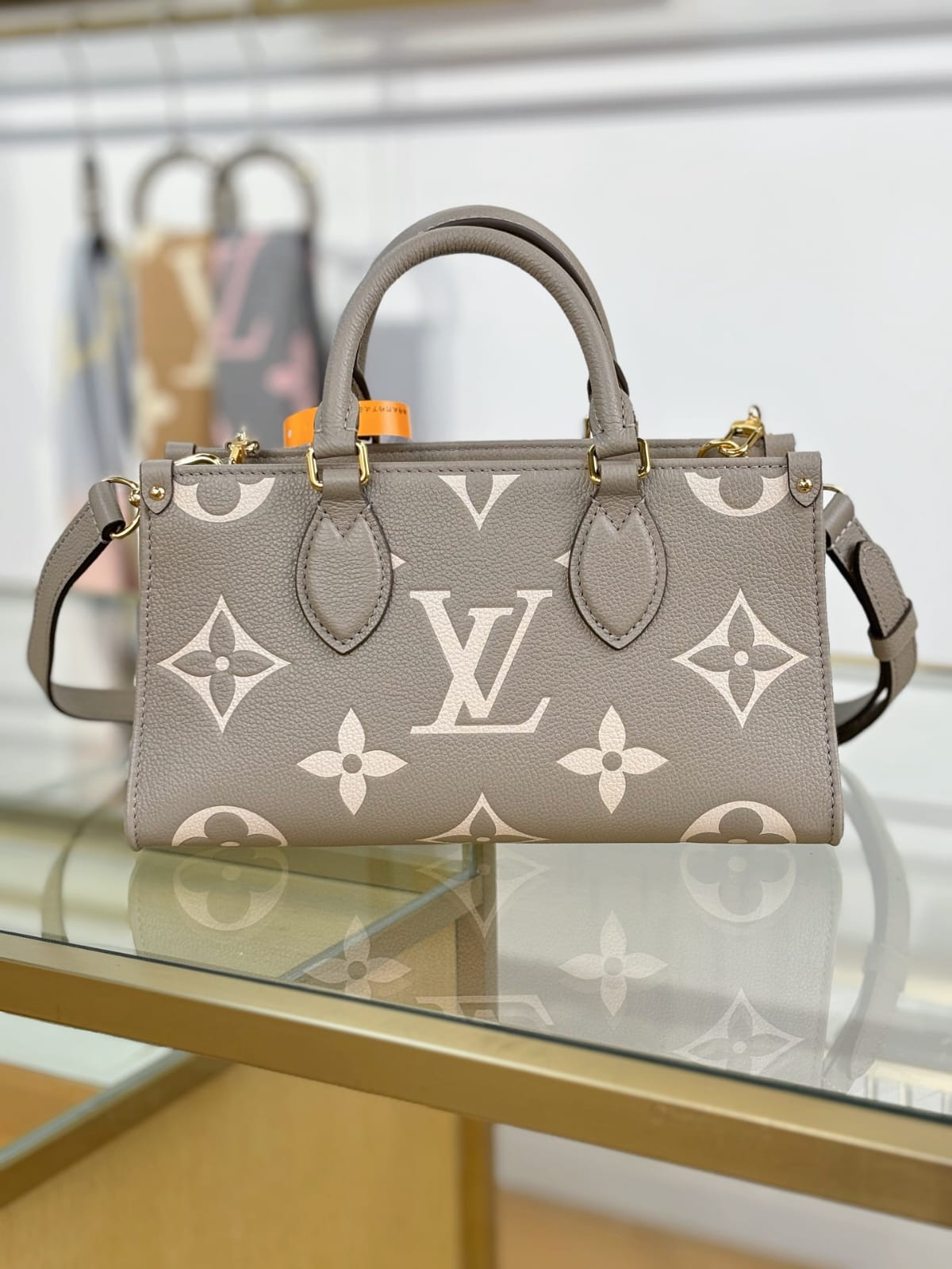 Louis Vuitton Dove/Cream Hand Bags for women