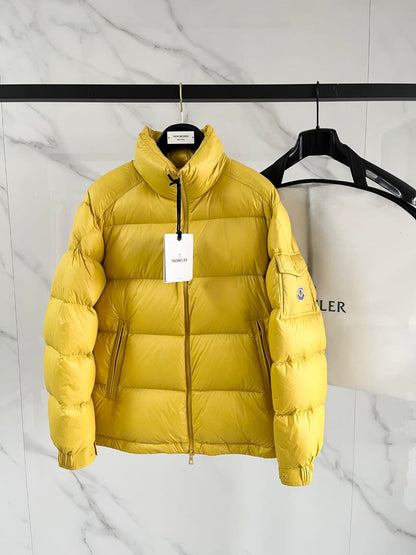 Moncler  Levitha Hooded Short Down Jacket