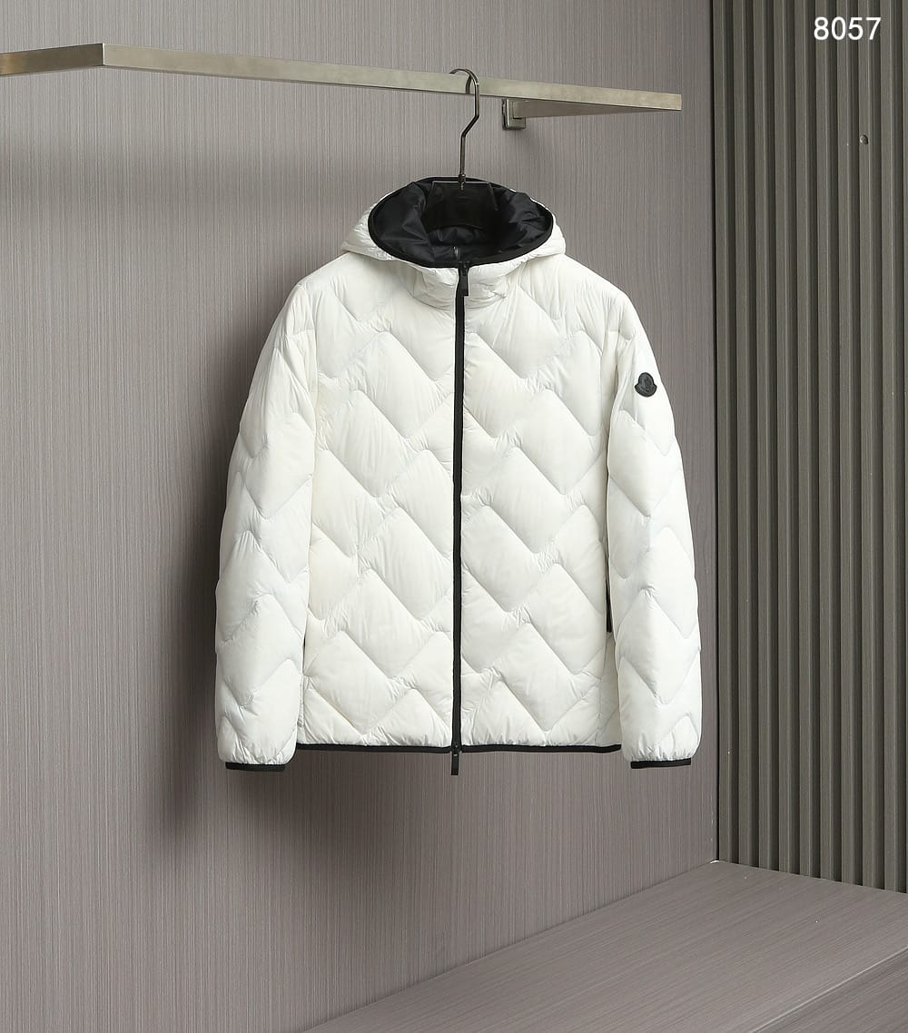Moncler  Bimont Men's Quilted Hooded Short Down Jacket