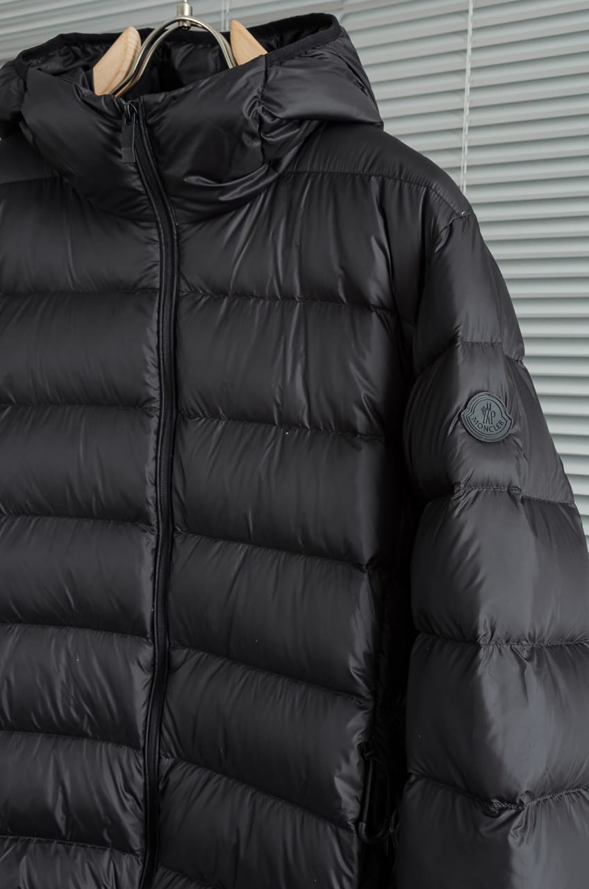 Moncler  Erdon Short Down Jacket for men