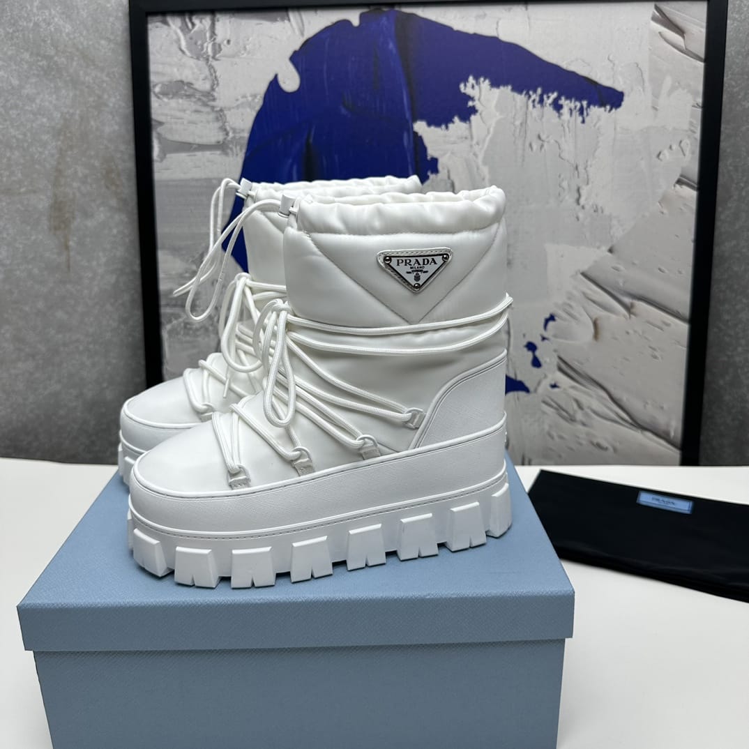 Prada Re-Nylon gabardine après-ski boots for woman