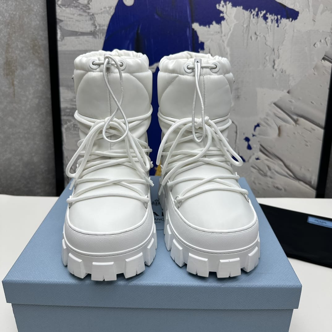 Prada Re-Nylon gabardine après-ski boots for woman