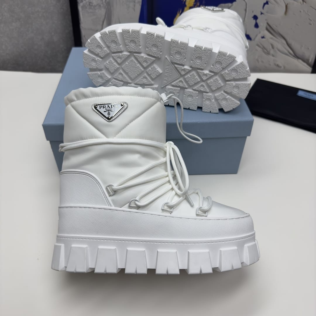 Prada Re-Nylon gabardine après-ski boots for woman