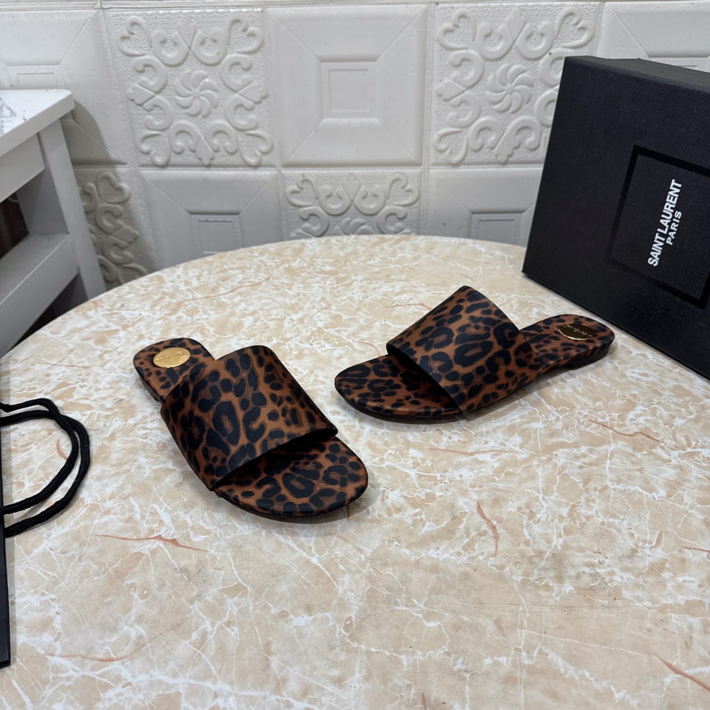 Saint Laurent CARLYLE slides in leopard grosgrain for women