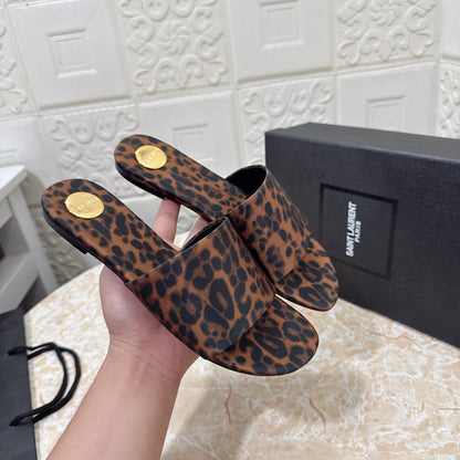 Saint Laurent CARLYLE slides in leopard grosgrain for women