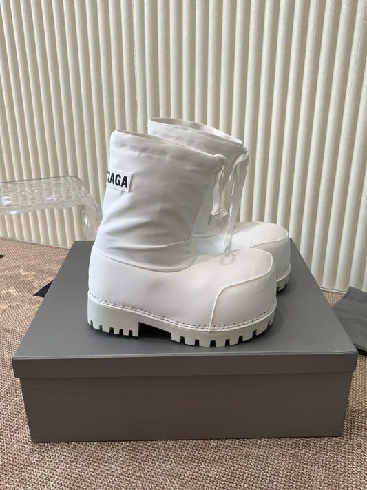Balenciaga Alaska Low Boot for women