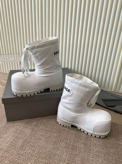 Balenciaga Alaska Low Boot for women