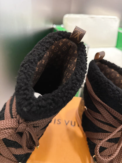 Louis Vuitton  LV Cloud Lace-Up Ankle Boot for woman