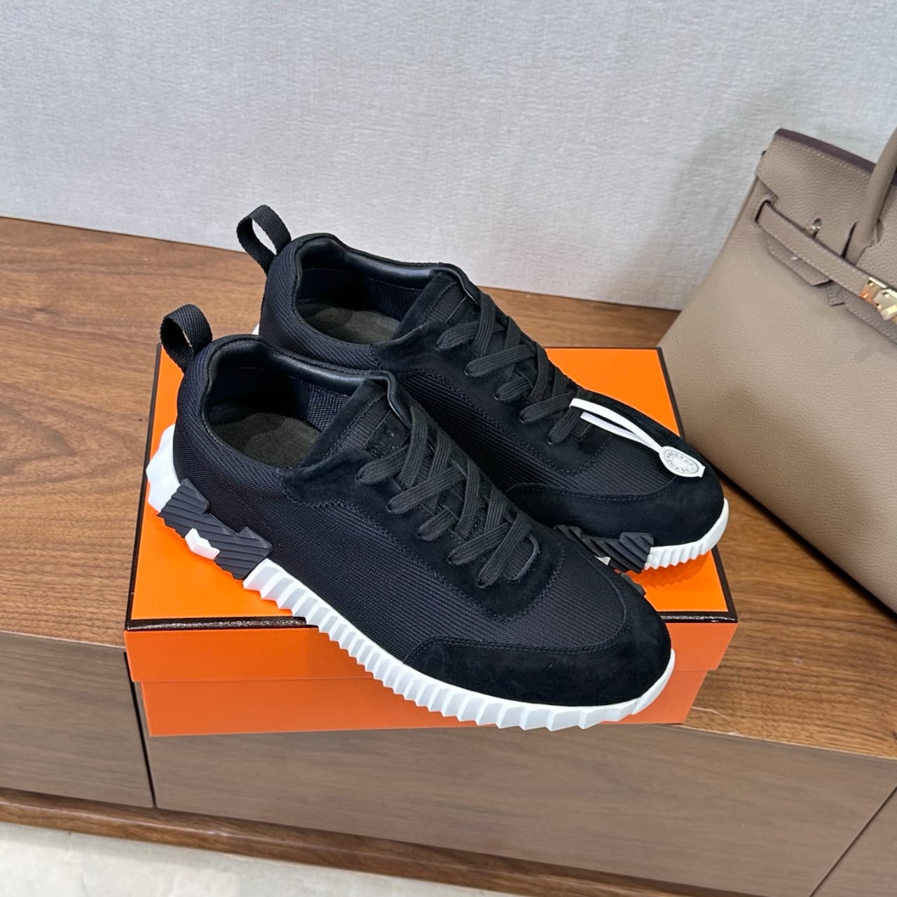 Hermes  Bouncing sneaker for woman