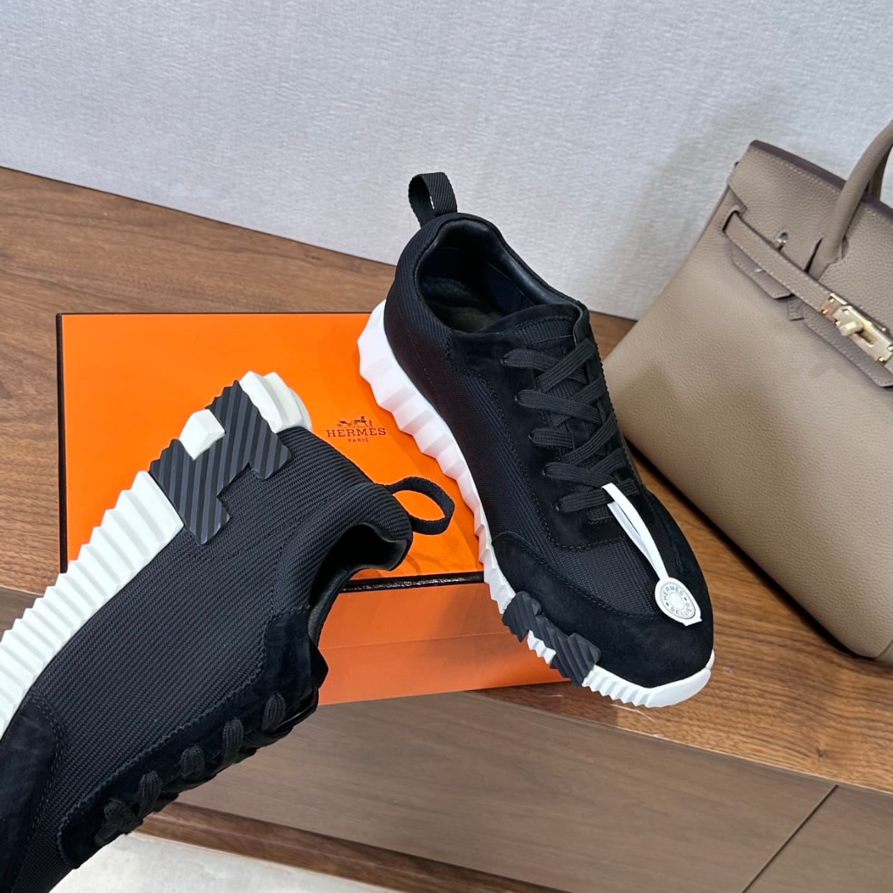 Hermes  Bouncing sneaker for woman