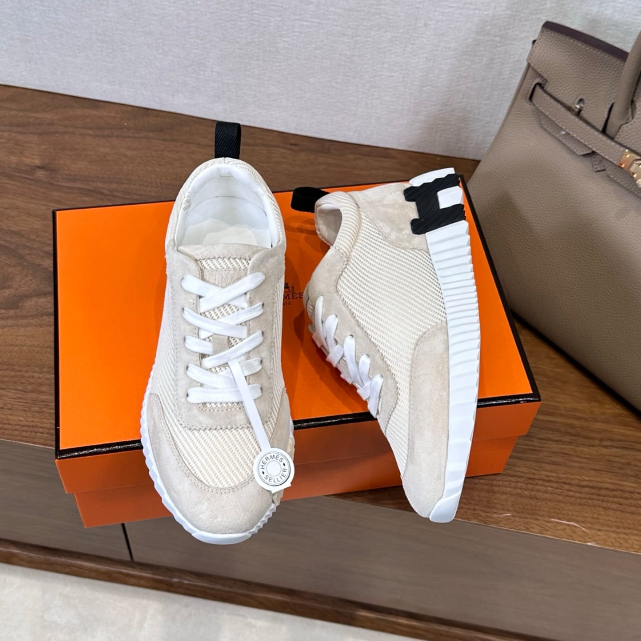 Hermes  Bouncing sneaker for woman