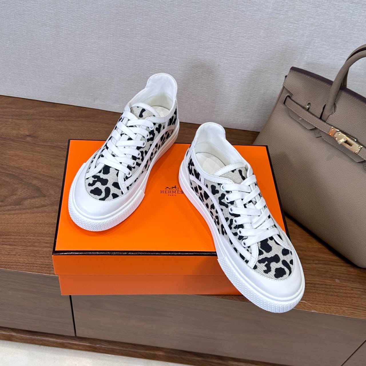 Hermes  Get sneaker for women