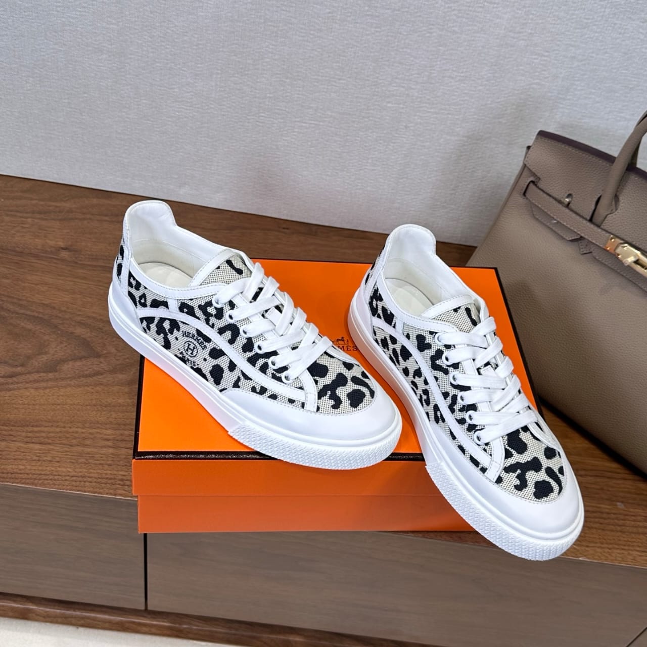 Hermes  Get sneaker for women