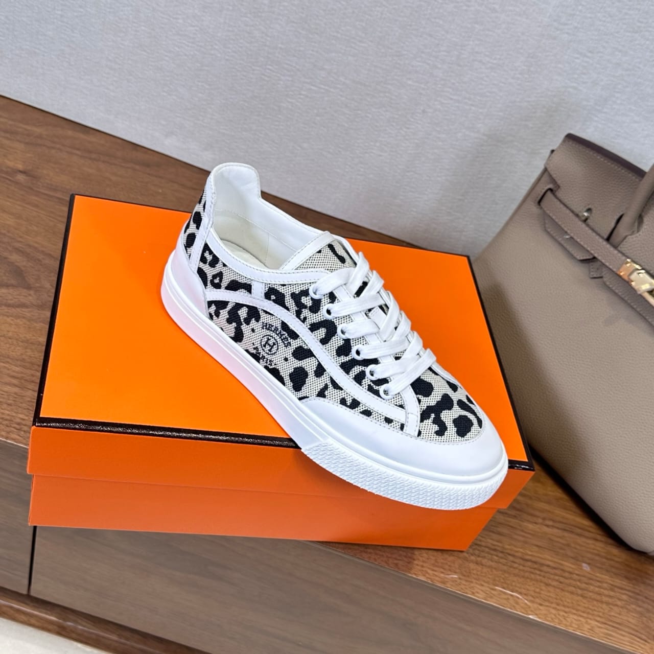 Hermes  Get sneaker for women