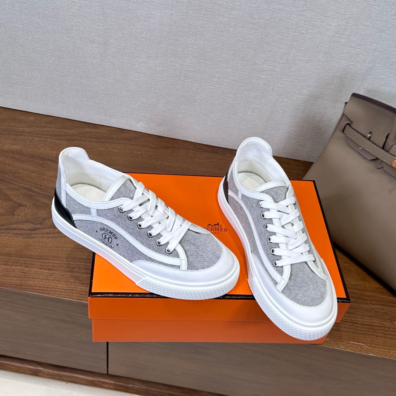 Hermes  Get sneaker  for woman