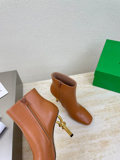 Bottega Veneta  Knot Ankle Boot for woman