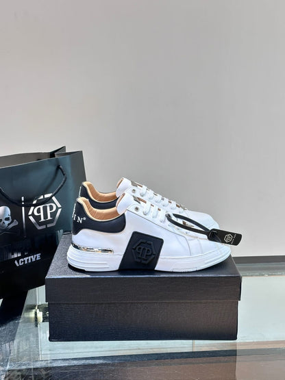 Philipp Plein  Patent Leather Lo-Top Sneakers Hexagon for men