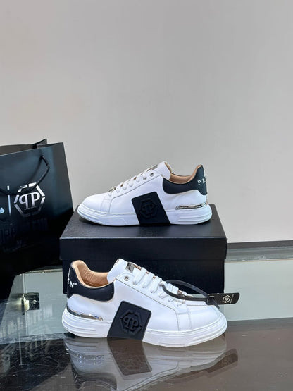 Philipp Plein  Patent Leather Lo-Top Sneakers Hexagon for men