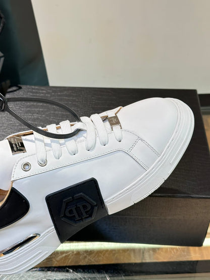Philipp Plein  Patent Leather Lo-Top Sneakers Hexagon for men