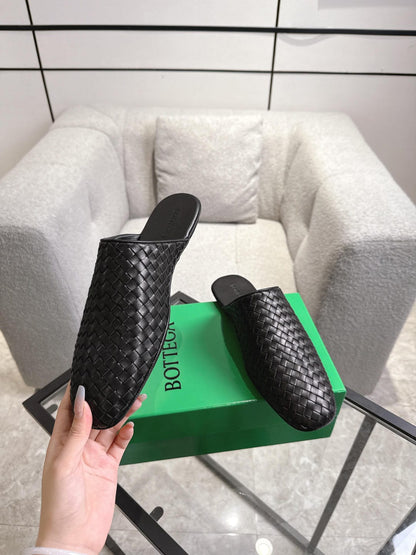 Bottega Veneta  Sunday Slipper for men