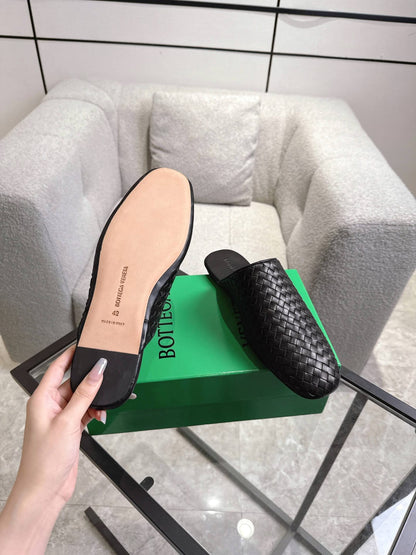 Bottega Veneta  Sunday Slipper for men