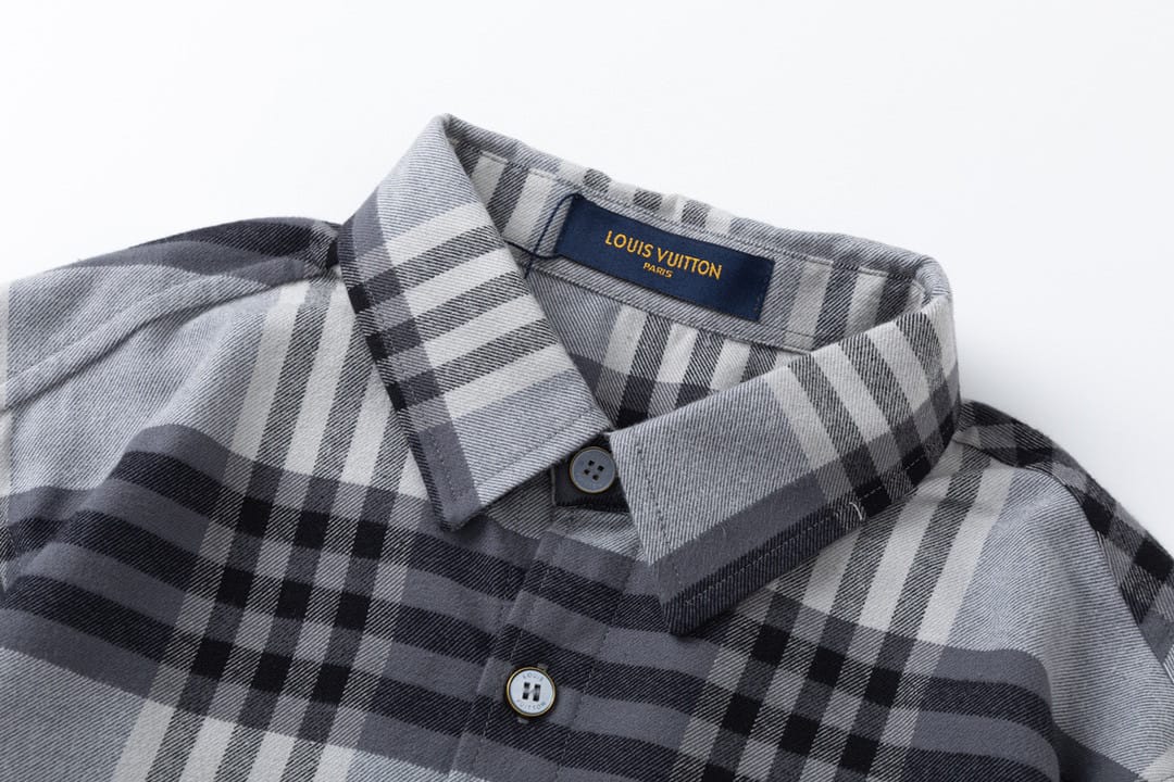 Louis Vuitton  Long-sleeved shirt in cotton flannel for men