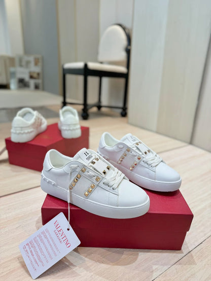 Valentino  Garavani Rockstud Untitled sneaker for women