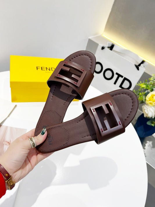 FENDI - Signature Leather Sandals for women