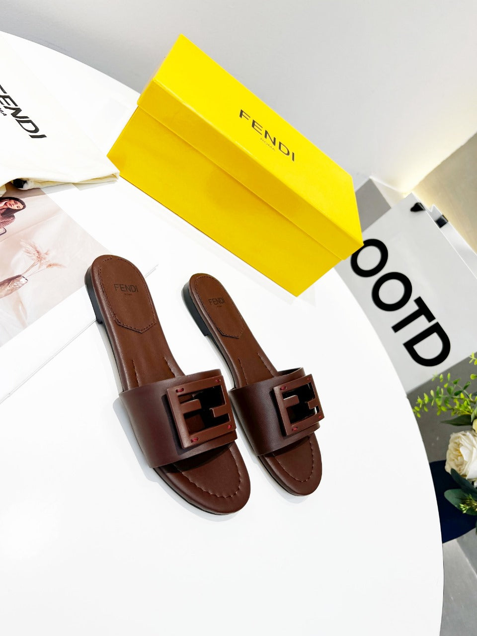 FENDI - Signature Leather Sandals for women