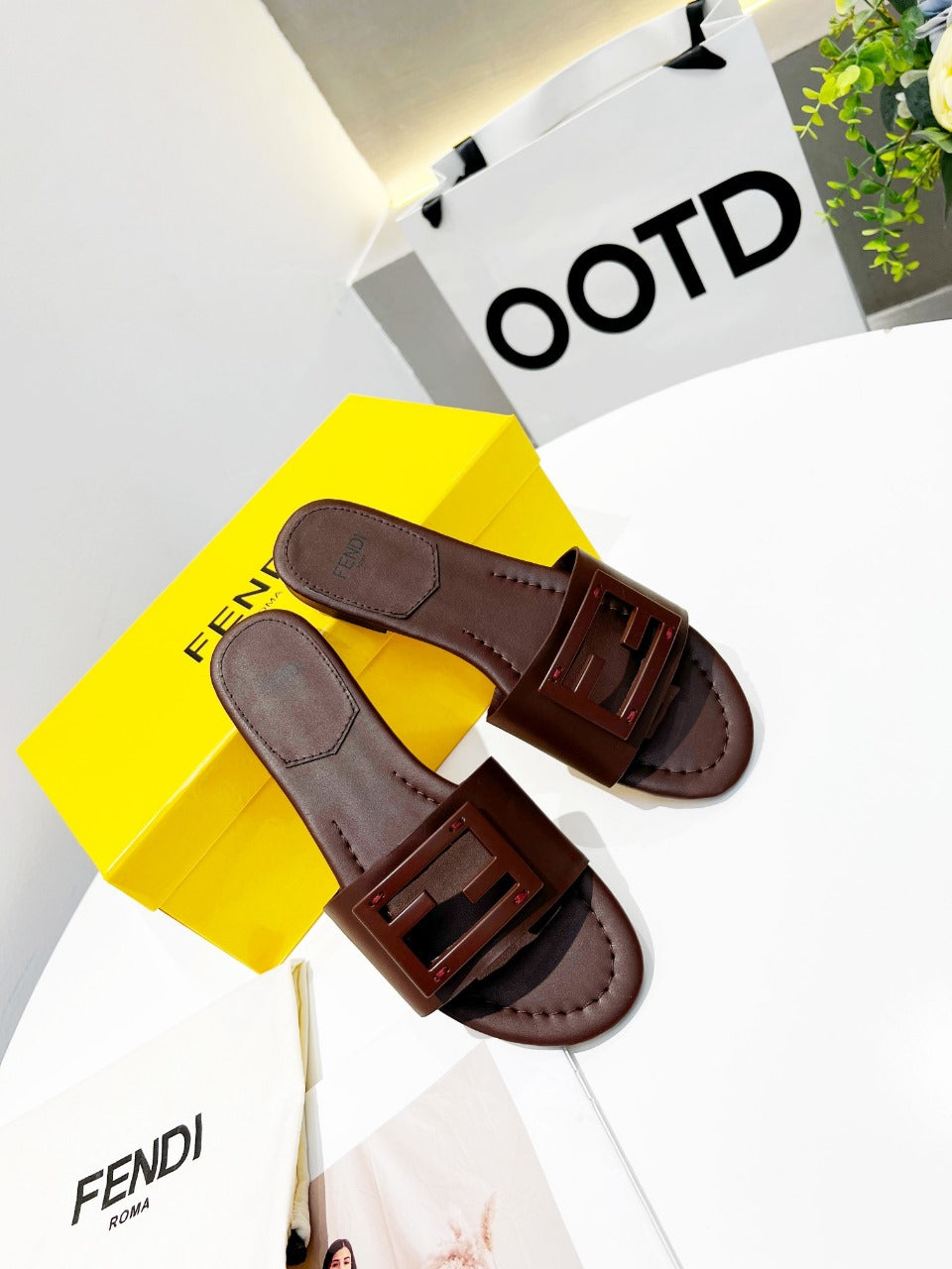 FENDI - Signature Leather Sandals for women