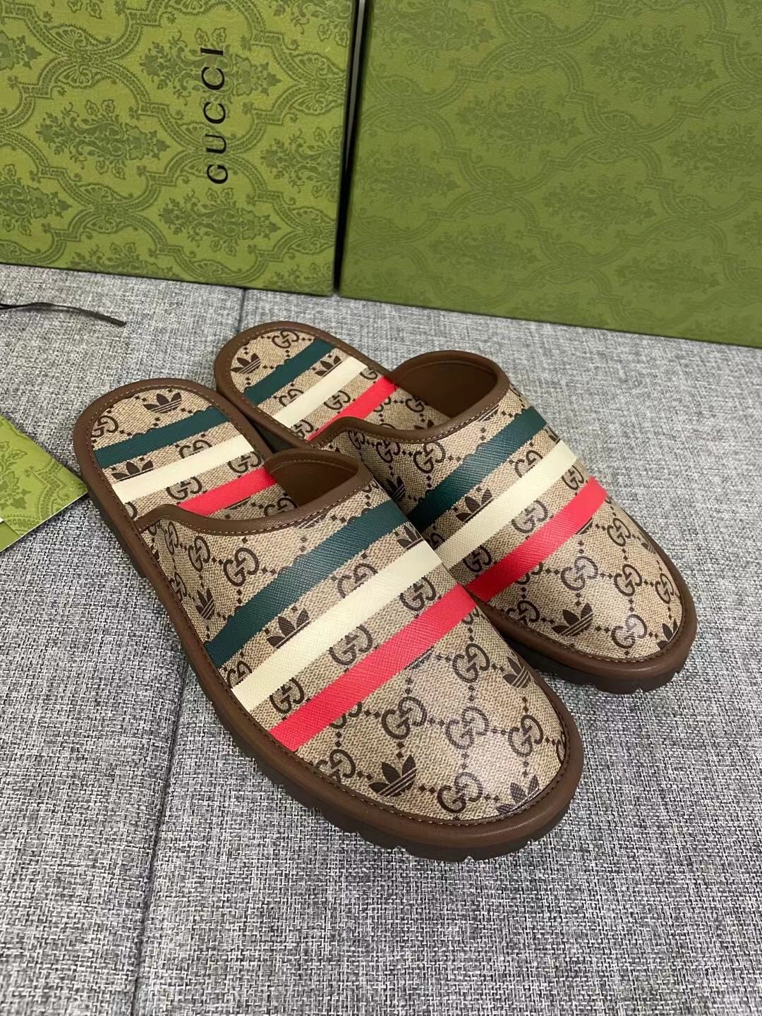 Gucci Slippers for Women