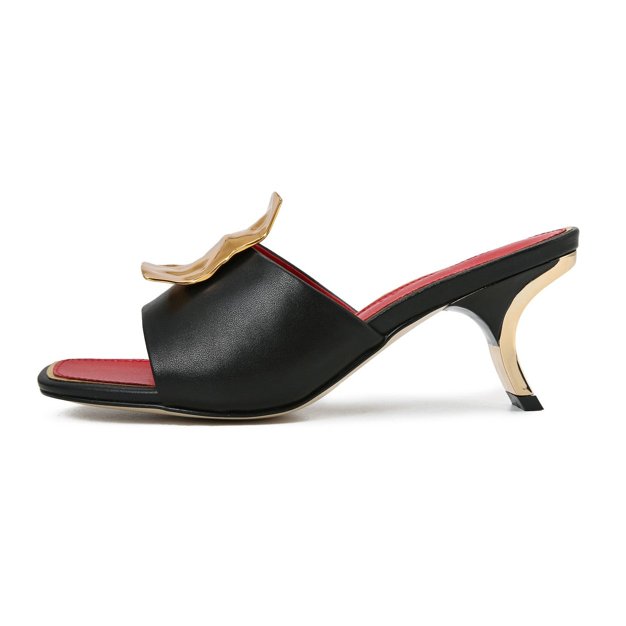 Black Heels With Logo Buckle for women